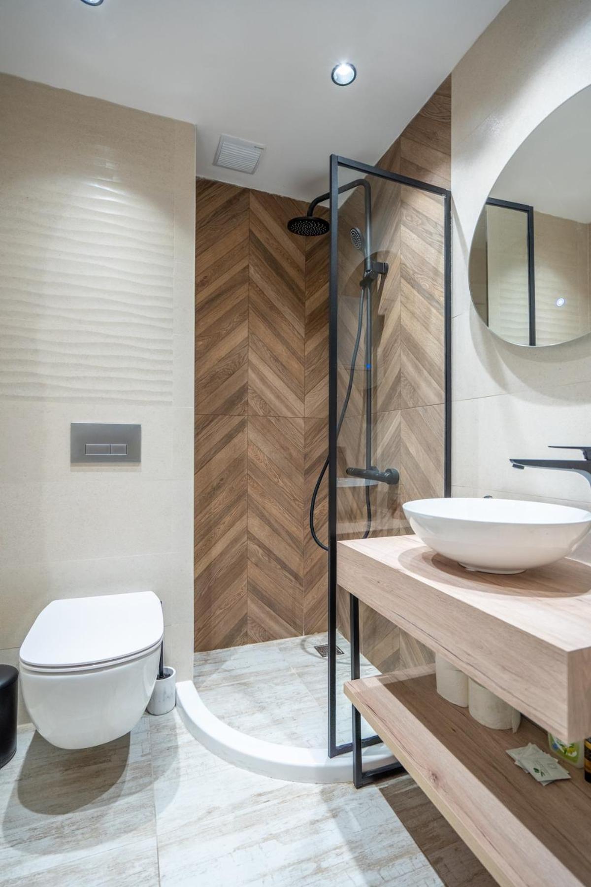 Elegant & Stylish 2-bedroom *