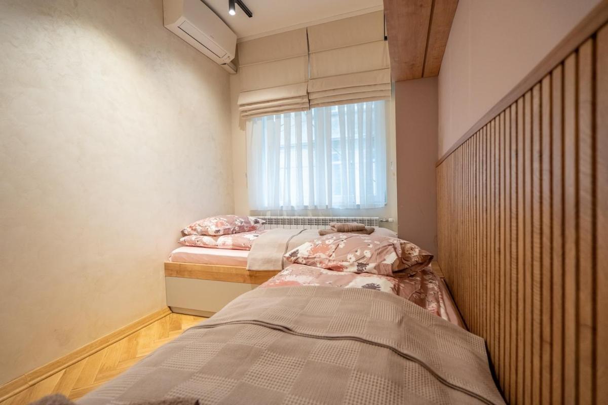Elegant & Stylish 2-bedroom Sofia